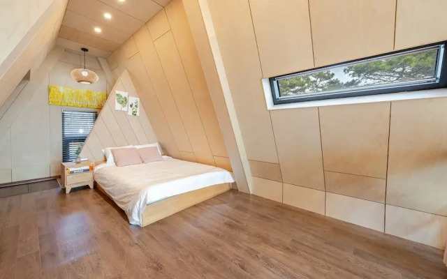 Sacheon Ara Private Pool Villa