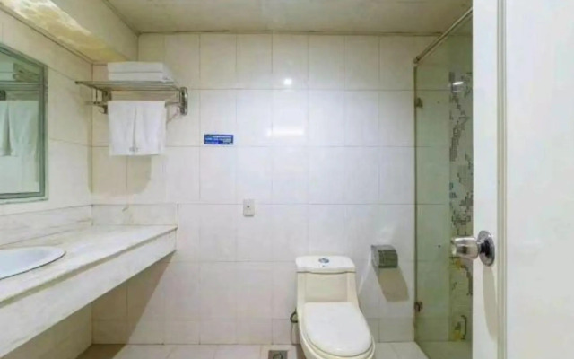 New Yuanding Business Hotel