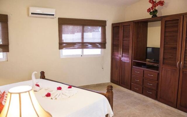 Fully Equipped 4 Bedroom Villa in Gated Community