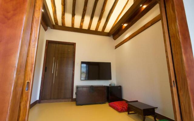 Hanok1957