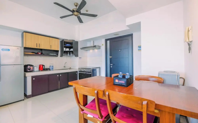 Homey And Warm 1Br Apartment At Ambassade Kuningan