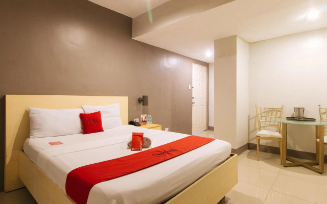 RedDoorz @ Samat Mandaluyong