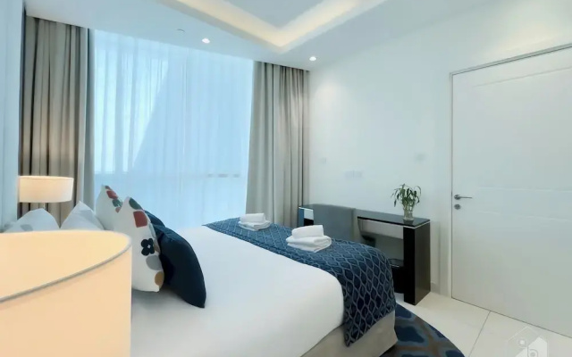 Cozy 1b With Balcony in Business Bay