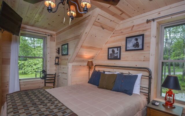 Big Log Lodge 4 Bedroom House