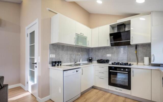 Ciragan Bosphorus Apartments