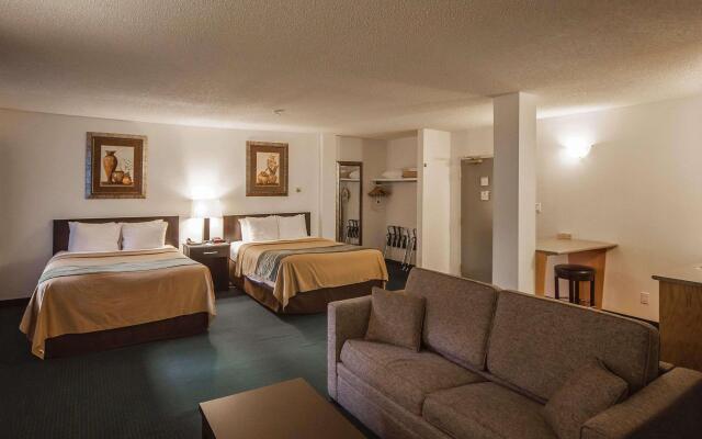 Comfort Inn & Suites Downtown Edmonton