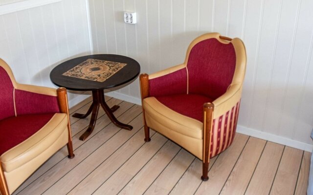 9 Person Holiday Home in Lysøysundet