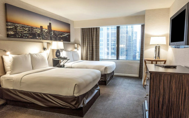 The Chicago Hotel Collection Magnificent Mile Hotel & Suites 