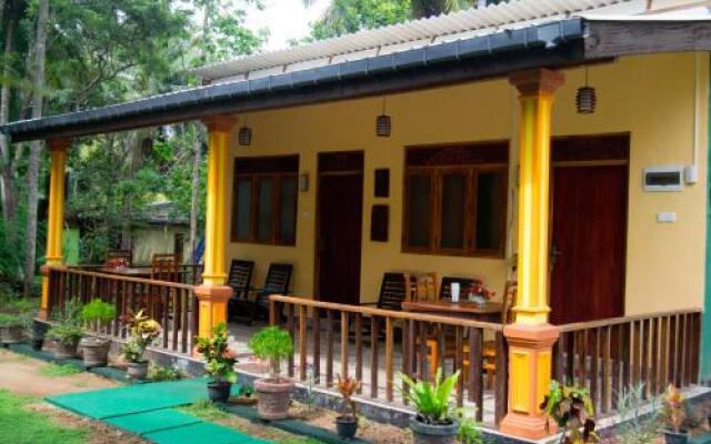 Nirwana Tourist Lodge