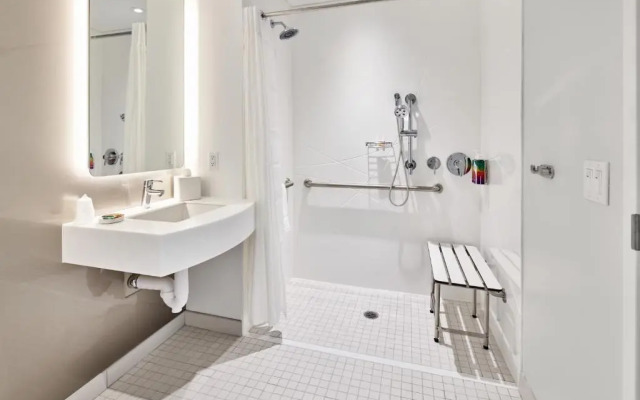 Universal's Terra Luna Resort