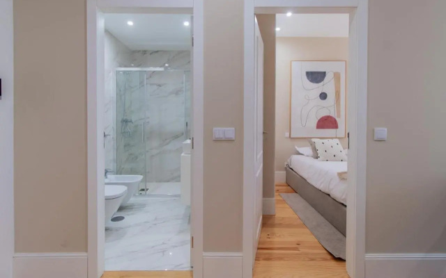 Almada 1.3 by LovelyStay