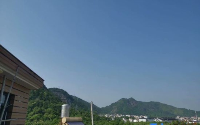Home Element – Outside – Wenzhou