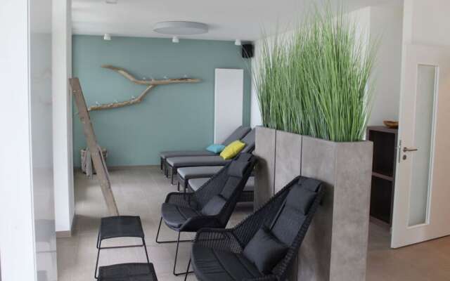 Seaside, South Cape Apartment D5