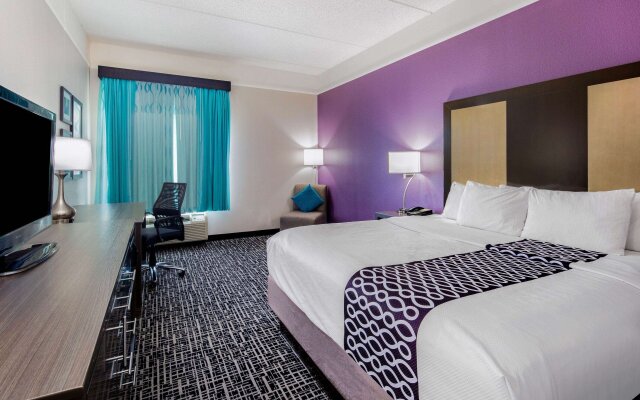 La Quinta Inn & Suites by Wyndham Mission at West McAllen