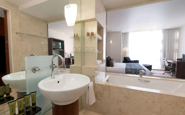 Peppers Waymouth Adelaide