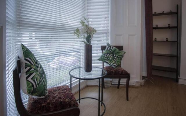 Langland Road - 1 Bedroom Apartment - Mumbles