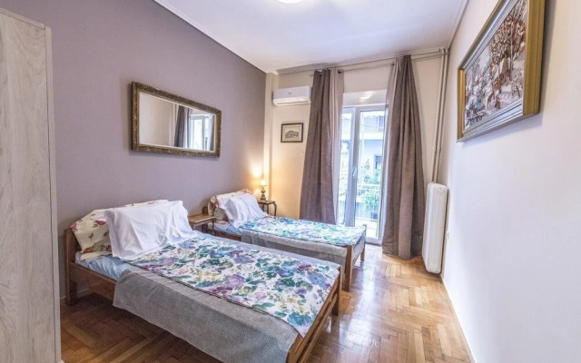 Cozy apartment in Exarcia district