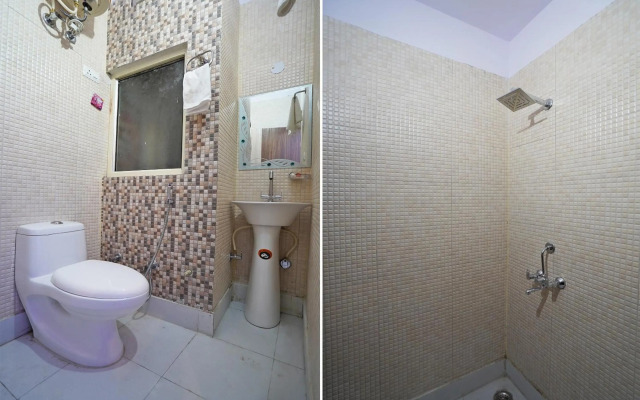 OYO 46441 Five Star Residency