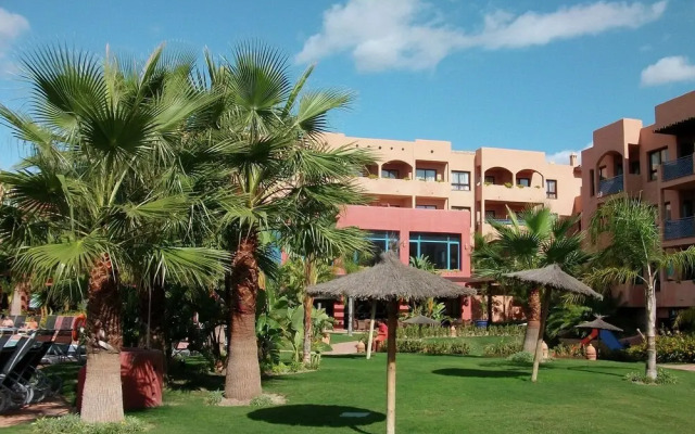 Well-kept and Atmospheric Apartment Near the Sea