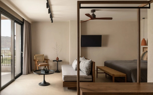 KYMĀNI Boutique Hotel & Suites