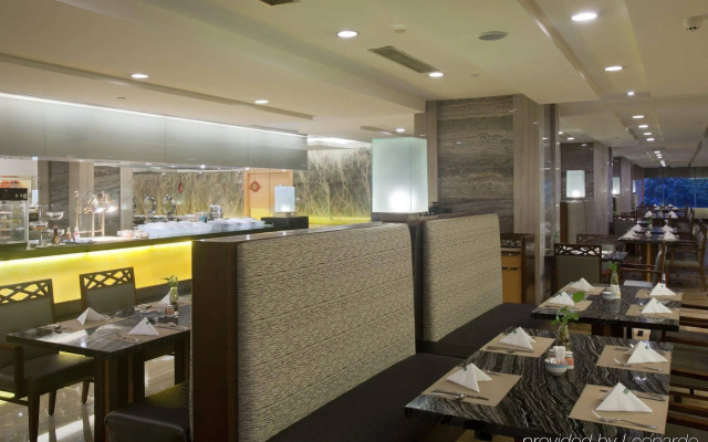 Holiday Inn Hangzhou City Center