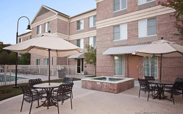 Hilton Garden Inn Dallas/Addison