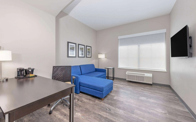 La Quinta Inn & Suites by Wyndham Tyler - University Area