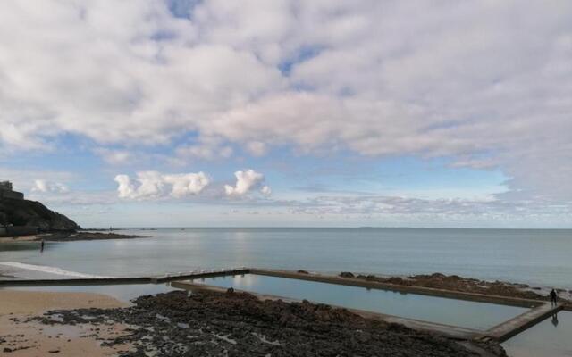 Appartement Granville, 2 pièces, 3 personnes - FR-1-361-89