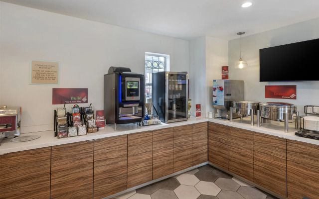 Best Western Plus Executive Suites