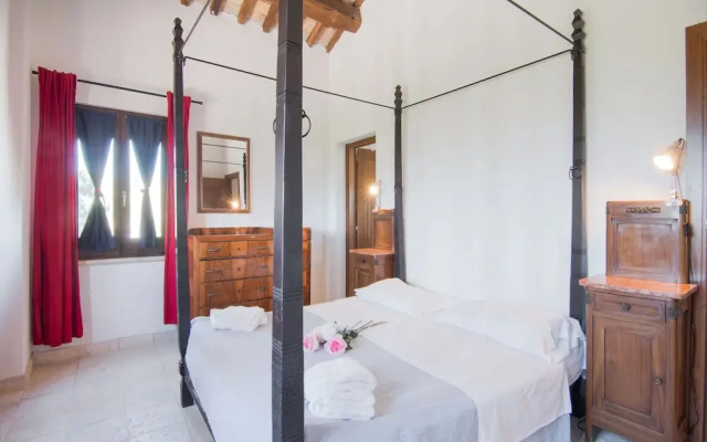 Scenic Apartment in Ascoli Piceno with Hot Tub