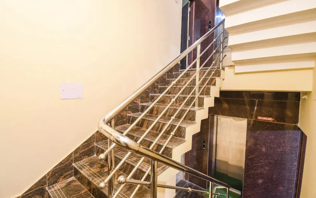 Fabhotel Airport Residency I