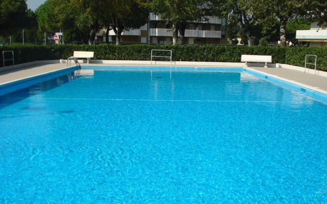 Modern Apartment With Pool and sea View