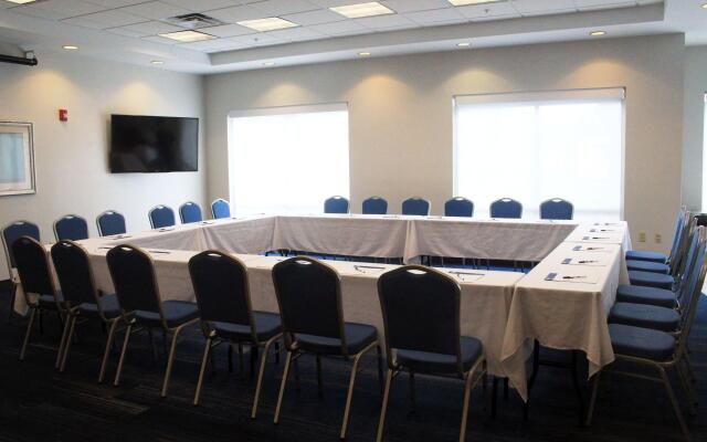 Holiday Inn Express Leland - Wilmington Area by IHG