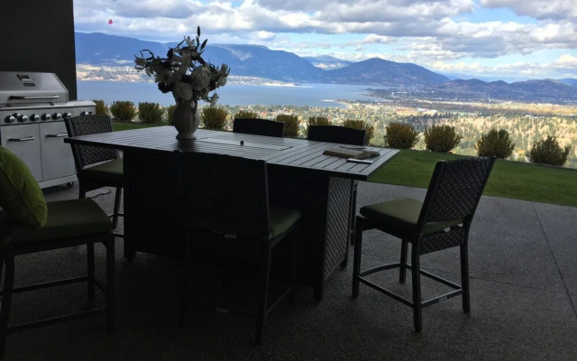 Skyhouse
