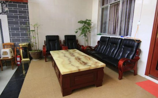 Lihai Business Hotel