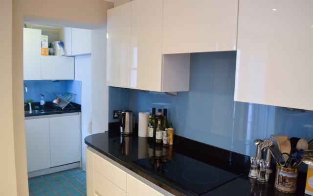 2 Bedroom House in Islington