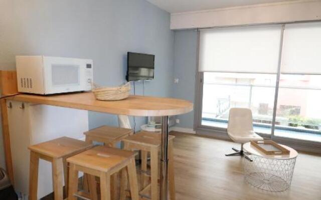 Studio 4 pers avec balcon centre ville