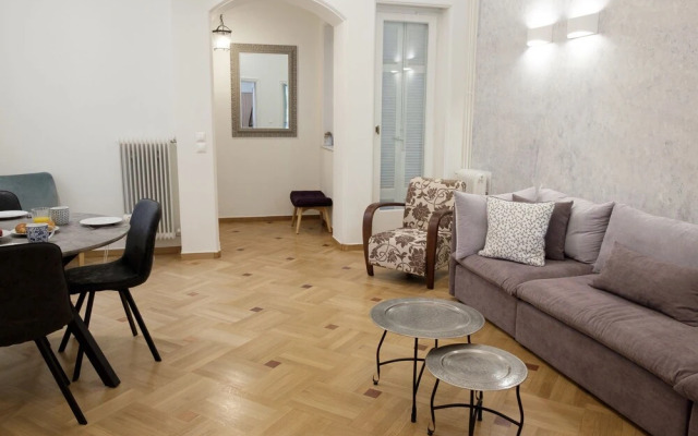 3BD Mansion Apartment in Kolonaki