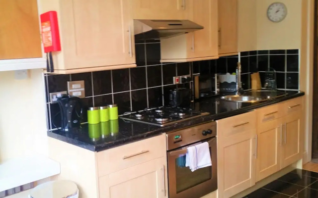 Bath Road Apartments