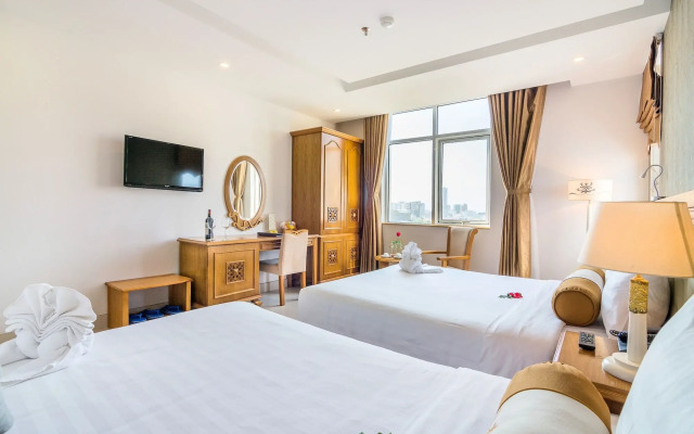 Royal Family Hotel Da Nang