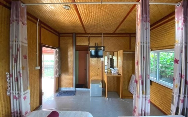 OYO 647 Sudjai Resort