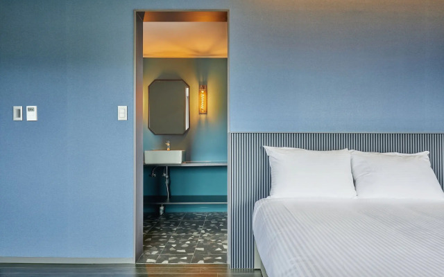 Kolon Hotel