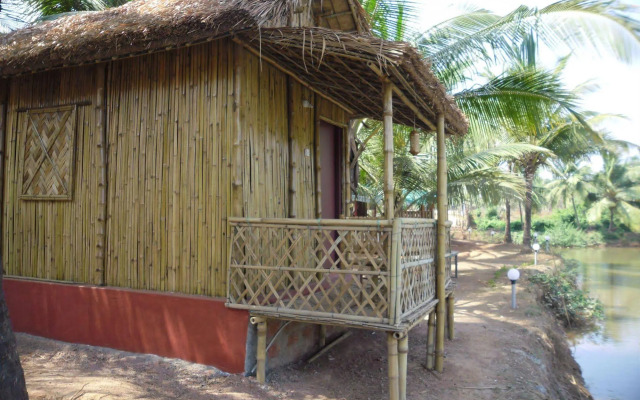 Om Lake Resort