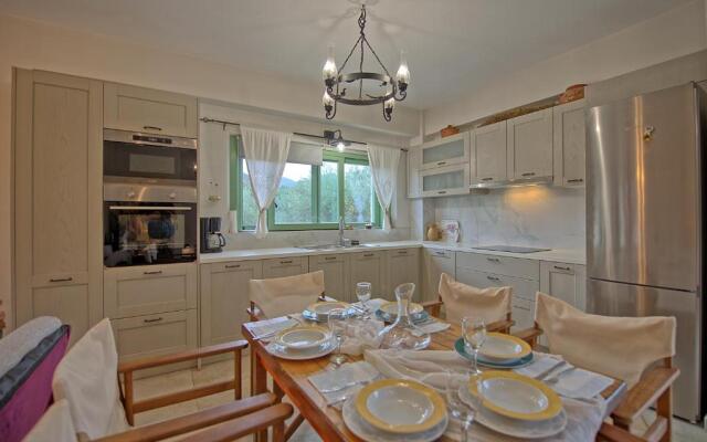 Villa Elaia by MediterraneanVillas