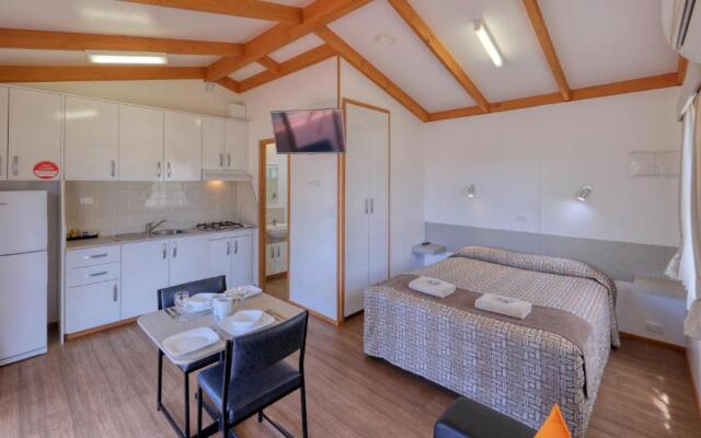 Cobar Caravan Park