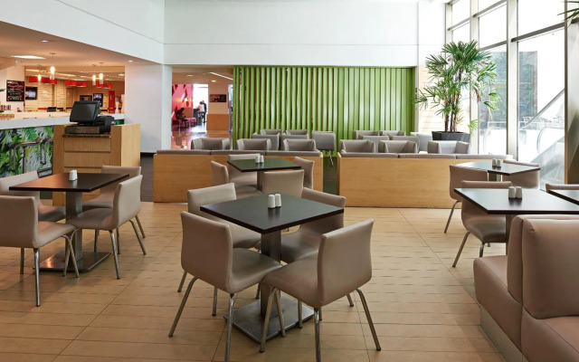 ibis Cancun Centro