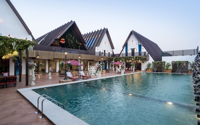 Woods The Clubhouse - Mangalyam Meadows