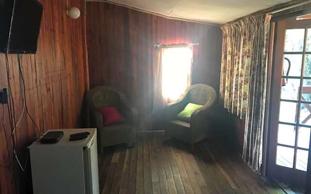 Molalatau Lodge & Campsites