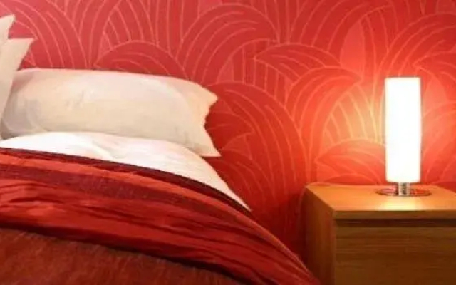 Apparo Hotel