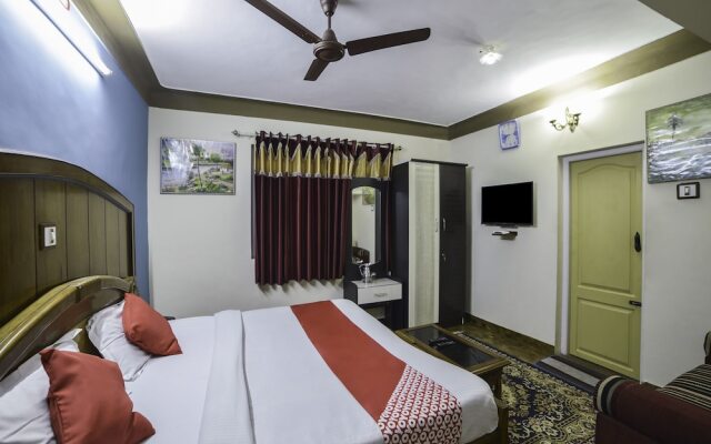 OYO 28641 Vijaya Deepa Guest House